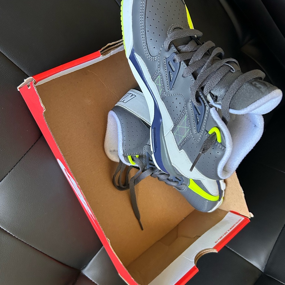 Nike Trainers - Picture 4 of 6